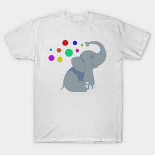 Elephant is bathing T-Shirt